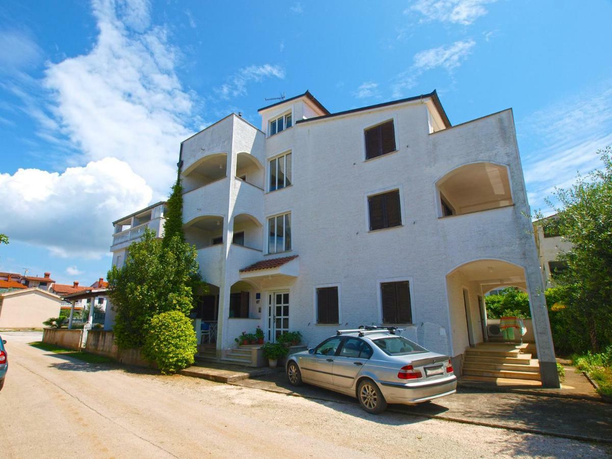 Apartments Sebastian 1842 Fažana Exterior foto